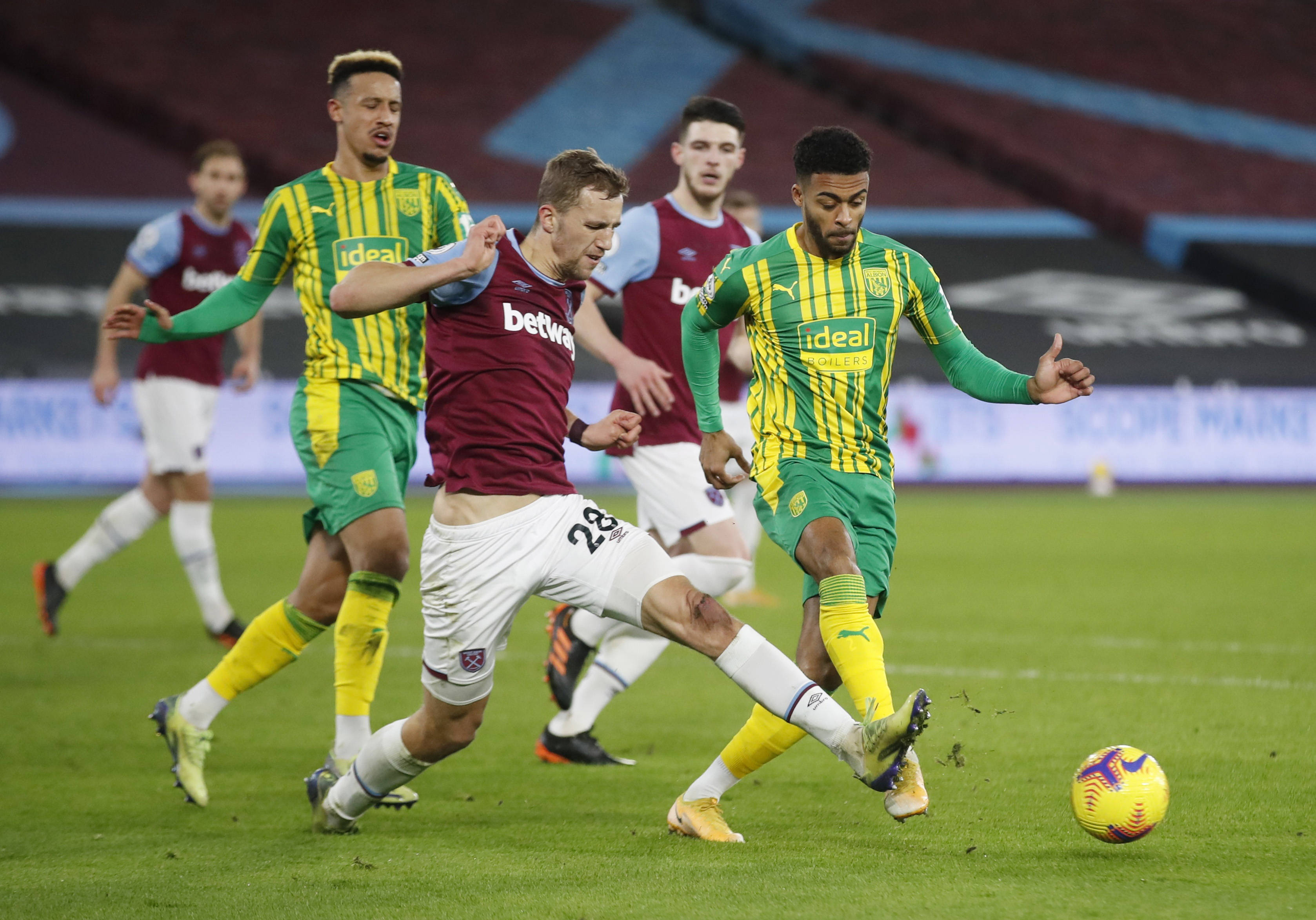 持续高薪低 持续高薪低